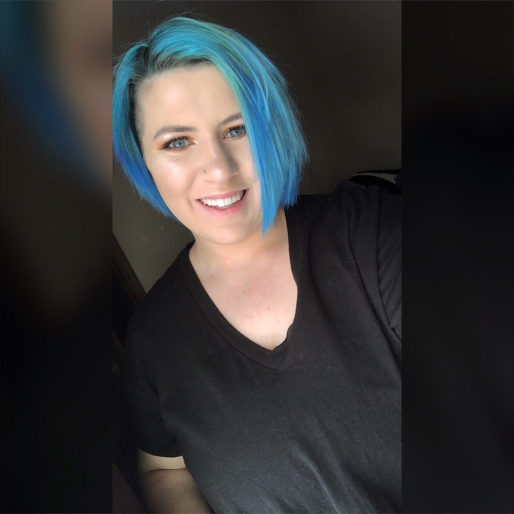 Meet your Posher, Lauren